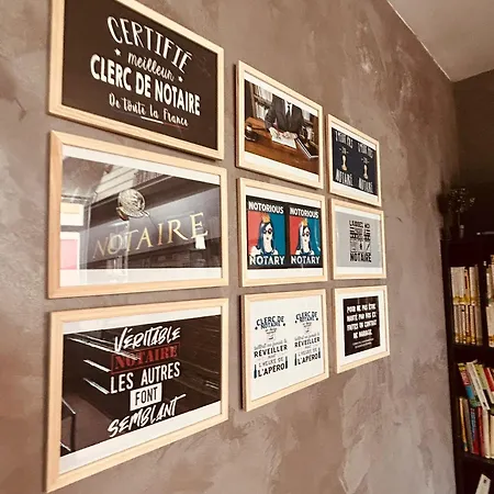 Comme Chez Le Notaire Apartment *