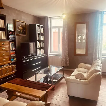 Comme Chez Le Notaire *