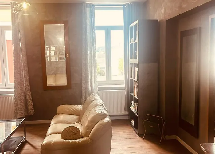 Comme Chez Le Notaire *